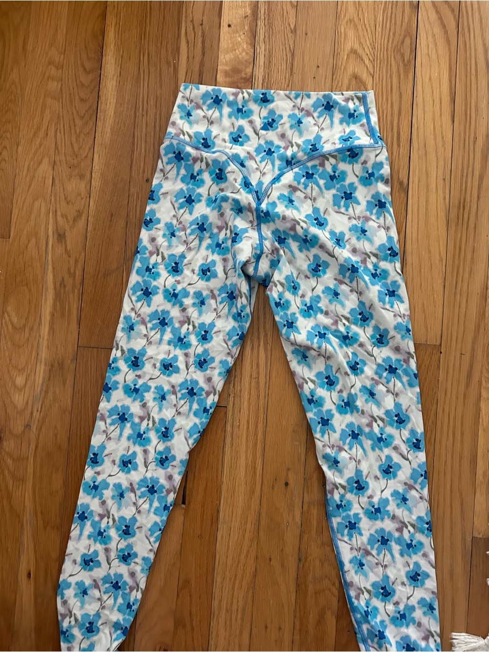 Vitality Cloud Set — Size Small - Picture 5 of 8